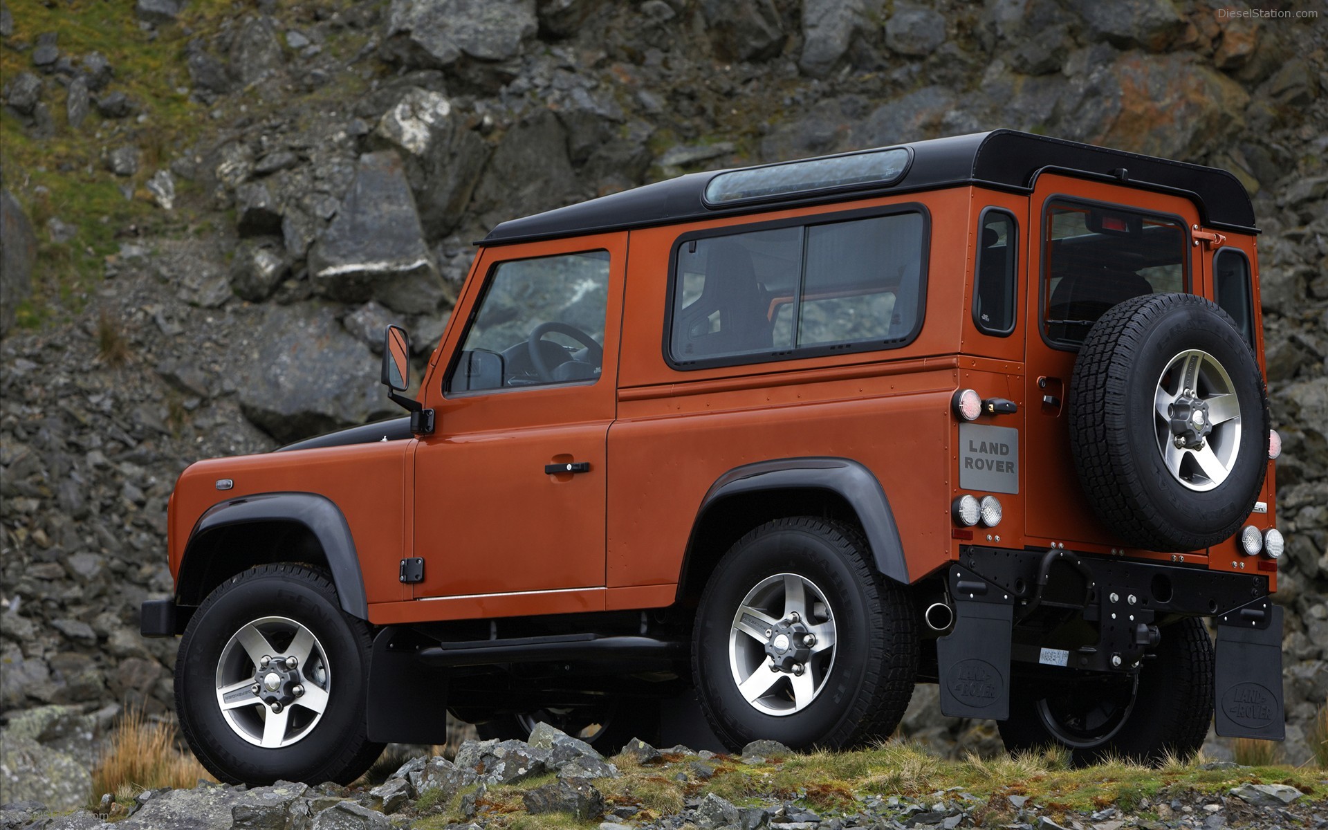 Land Rover Defender 'Fire & Ice' Editions Land Rover Defender 'Fire & Ice' Editions